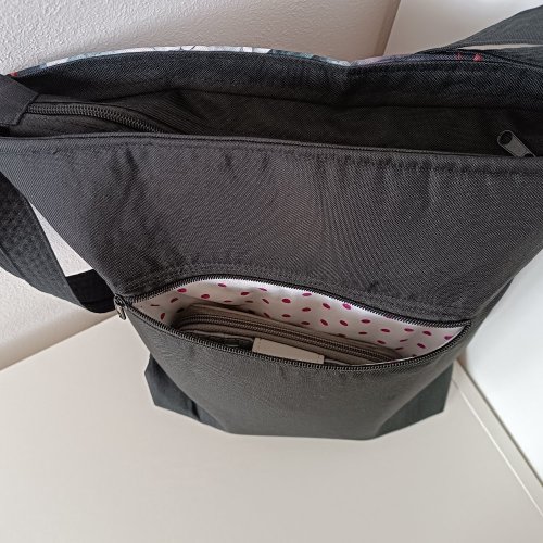 Crossbody kabelka - Růže