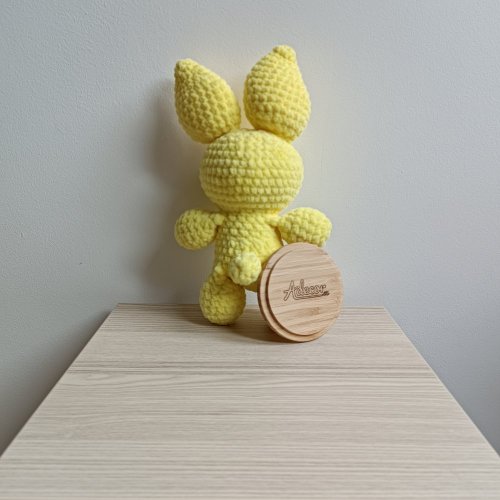 Králík - Barva: Hráškově zelená