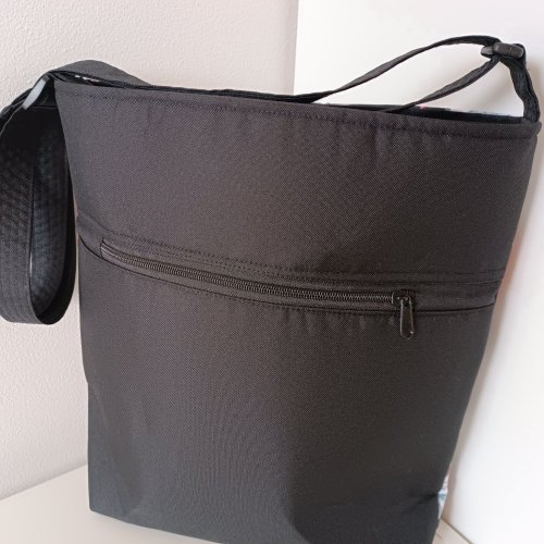 Crossbody kabelka - Barevné abstraktní květiny