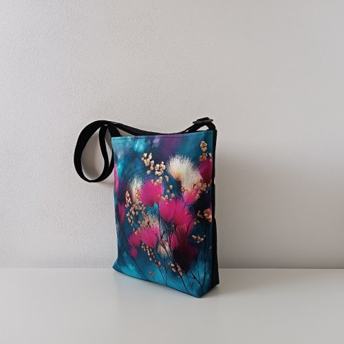 Crossbody kabelka - Barevné květy se zlatými lístečky
